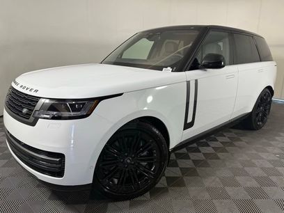 New 2025 Land Rover Range Rover SE
