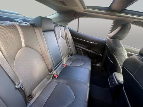 Used 2020 Toyota Camry XSE w/ Driver Assist Package FWD image 17