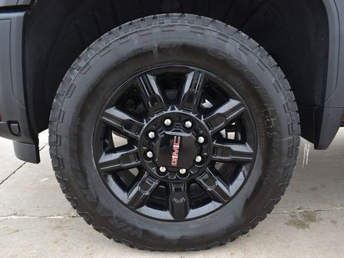 New 2026 GMC Sierra 2500 AT4 w/ AT4 Premium Plus Package image 20