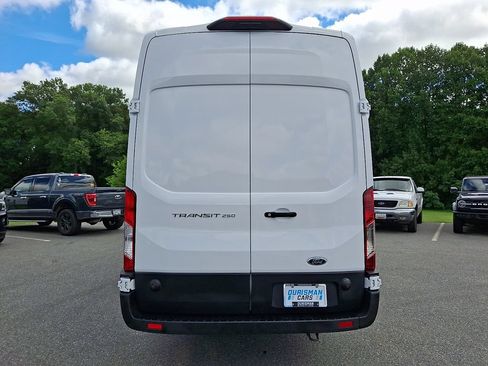 Used 2024 Ford Transit 250 148 High Roof Extended w/ Load Area Protection Package RWD image 5