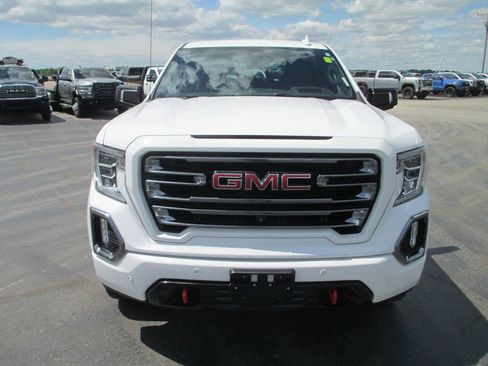 Used 2020 GMC Sierra 1500 AT4 w/ AT4 Premium Package AWD/4WD image 13