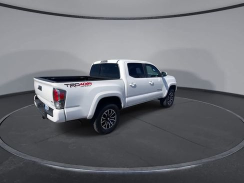 Certified 2021 Toyota Tacoma TRD Sport AWD/4WD image 8