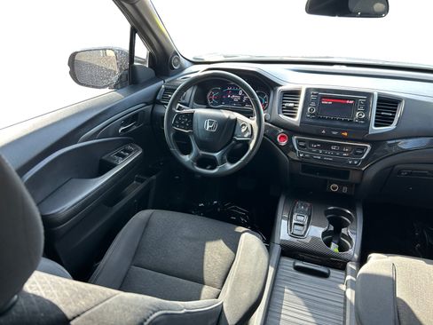 Used 2019 Honda Passport Sport image 15
