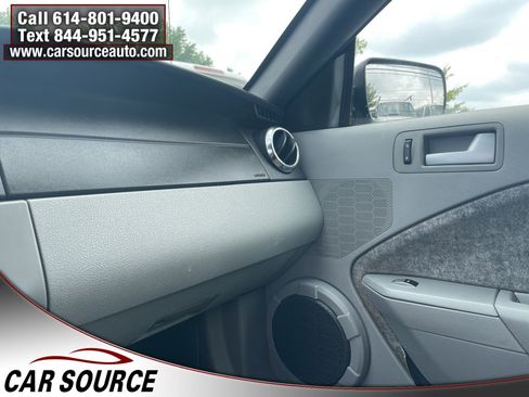 Used 2008 Ford Mustang Premium image 25