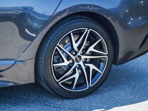 Used 2022 Kia Stinger GT-Line RWD image 10