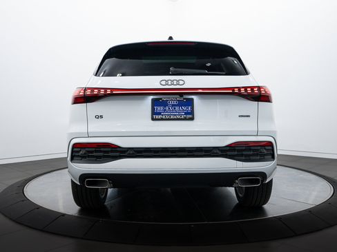 New 2025 Audi Q5 Premium Plus image 7