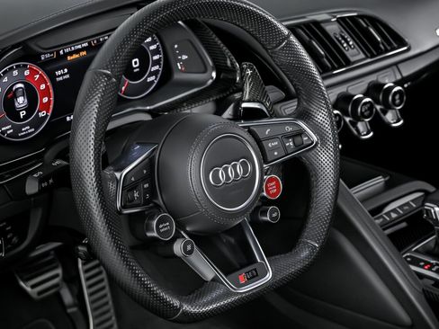 Used 2020 Audi R8 V10 performance image 28