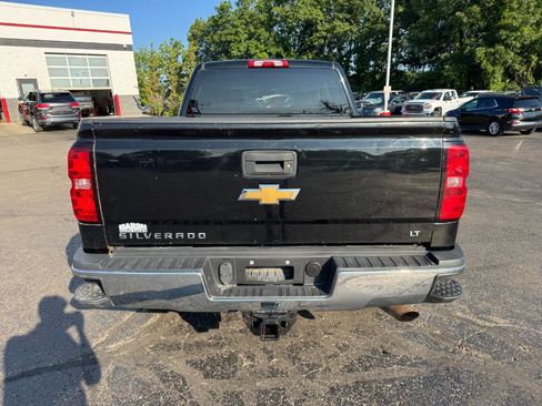 Used 2015 Chevrolet Silverado 2500 LT AWD/4WD image 4