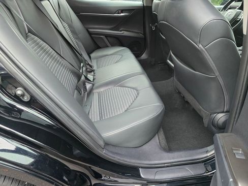 Used 2024 Toyota Camry SE image 14