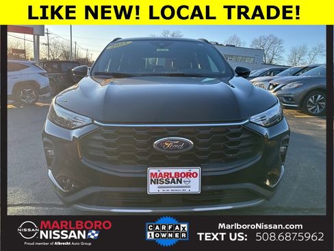 Used 2025 Ford Escape ST-Line Select image 2