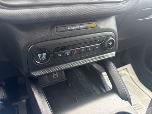 Used 2025 Ford Bronco Sport Badlands image 36