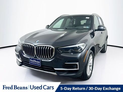 Used 2023 BMW X5 xDrive40i w/ Premium Package AWD/4WD image 3