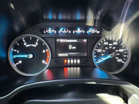 Used 2021 Ford F350 XL w/ STX Appearance Package AWD/4WD image 13
