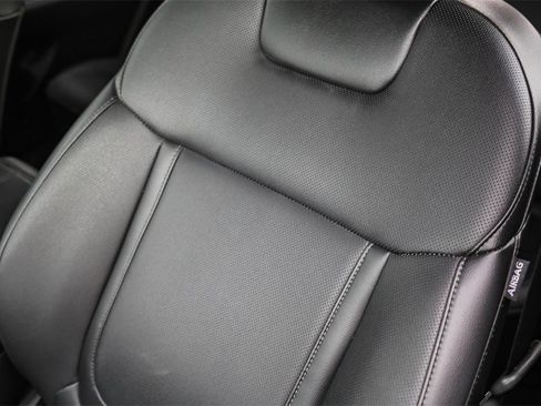 Certified 2025 Hyundai Tucson SEL image 27