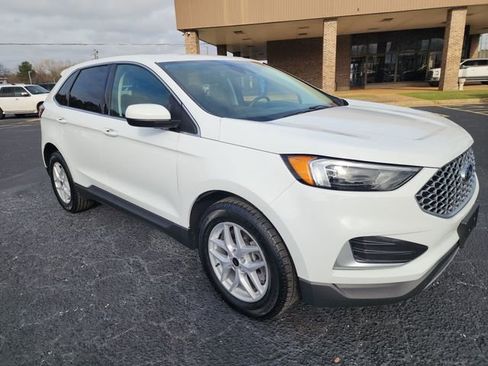 Used 2024 Ford Edge SEL image 7