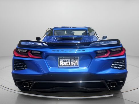 Used 2021 Chevrolet Corvette Stingray Preferred Conv w/ Z51 Performance Package RWD image 4