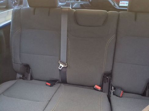 Used 2024 Jeep Wrangler Sport S image 18