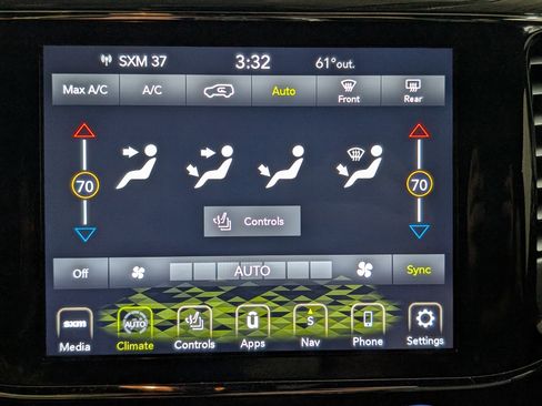 Used 2021 Jeep Grand Cherokee Limited w/ Trailer Tow Group IV image 22