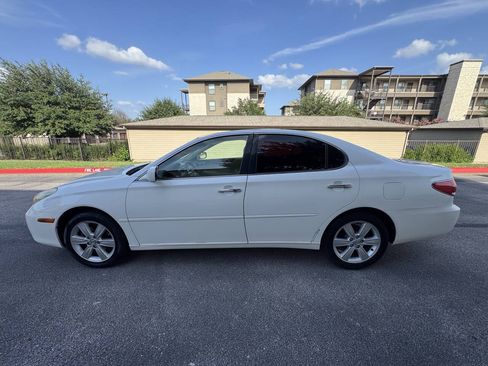Used 2005 Lexus ES 330 FWD image 4
