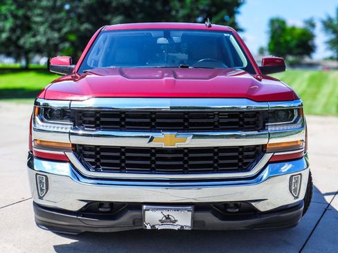 Used 2018 Chevrolet Silverado 1500 LT w/ All Star Edition AWD/4WD image 16