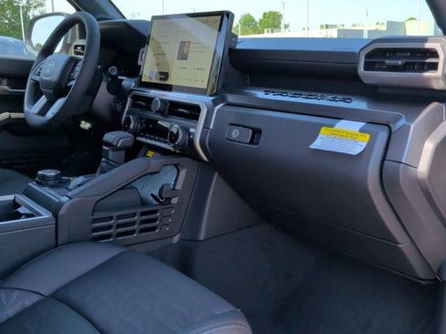 New 2026 Toyota Tacoma TRD Off-Road AWD/4WD image 29