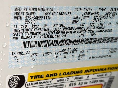 New 2025 Lincoln Navigator L Reserve w/ Jet Appearance Package image 25