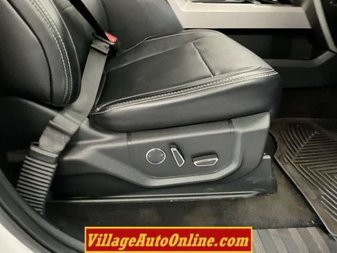 Used 2017 Ford F250 Lariat w/ Lariat Ultimate Package AWD/4WD image 39