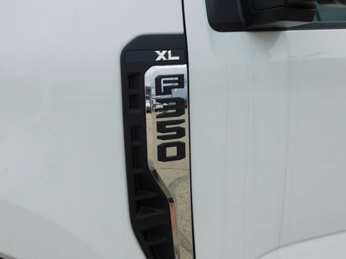 New 2025 Ford F350 XL w/ XL Chrome Package AWD/4WD image 35