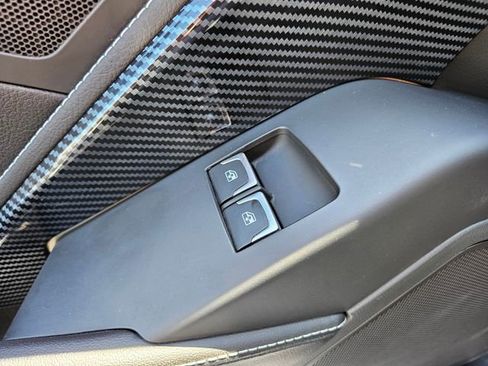 Used 2018 Chevrolet Corvette Stingray Coupe w/ Battery Protection Package RWD image 27