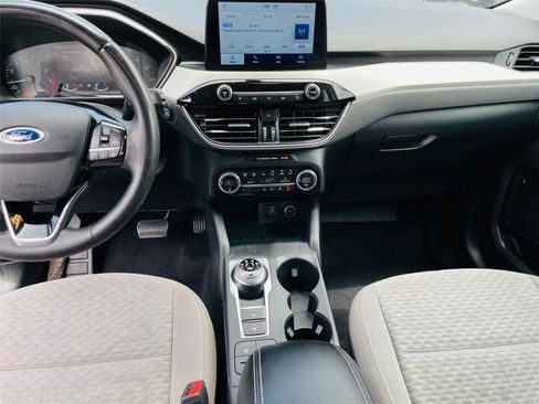 Used 2021 Ford Escape SE w/ SE Sport Appearance Package FWD image 31