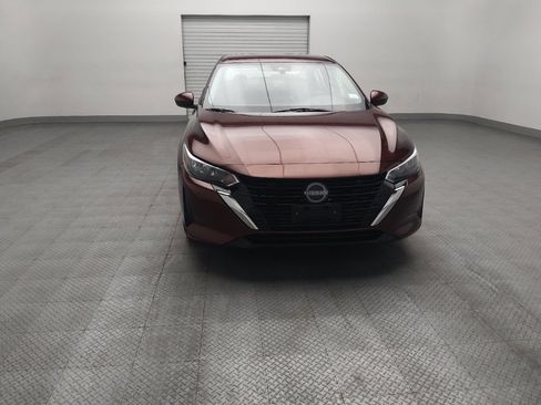 Used 2024 Nissan Sentra SV FWD image 14