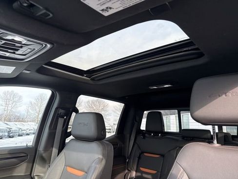 Certified 2023 GMC Sierra 1500 AT4 w/ AT4 Premium Package image 29