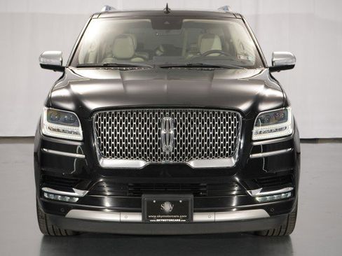 Used 2019 Lincoln Navigator Black Label image 4