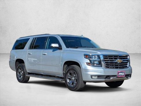 Used 2016 Chevrolet Suburban LT AWD/4WD image 3