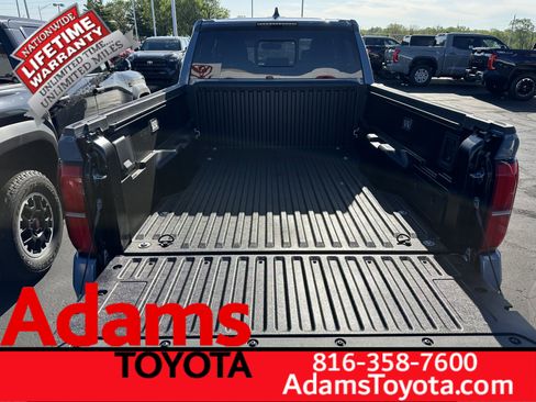 Used 2026 Toyota Tacoma TRD Sport AWD/4WD image 7
