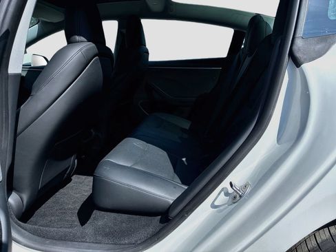 Used 2025 Tesla Model 3 Long Range RWD image 26