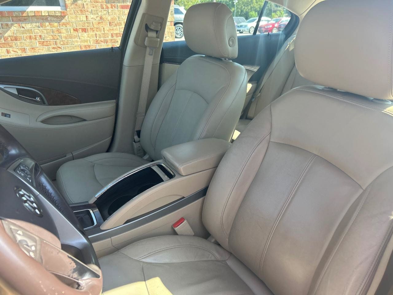 Used 2011 Buick LaCrosse CXL FWD image 18