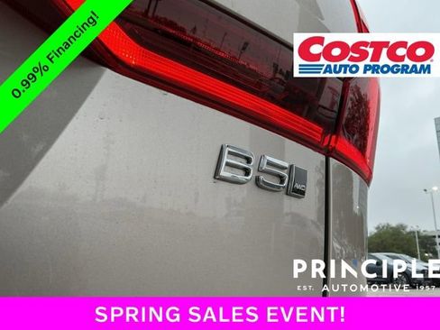 New 2026 Volvo XC60 B5 Plus w/ Protection Package Premier AWD/4WD image 15