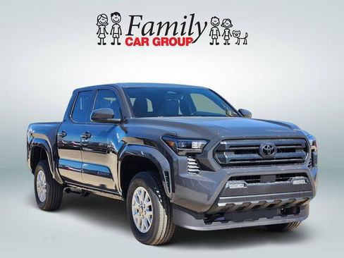 New 2026 Toyota Tacoma SR5 image 2