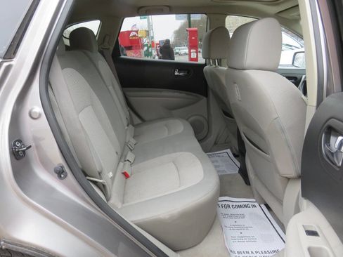 Used 2012 Nissan Rogue SV w/ Premium Pkg image 21