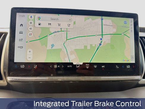 Used 2025 Ford Expedition Active AWD/4WD image 26