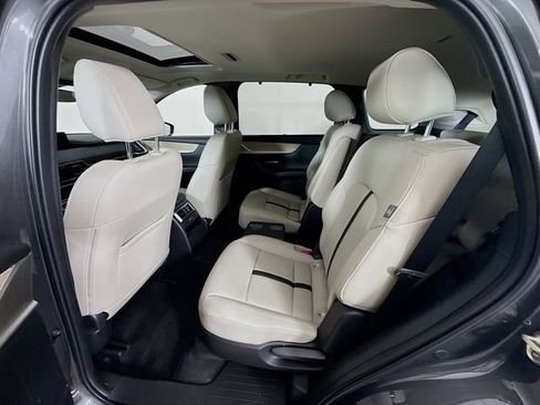 New 2025 MAZDA CX-90 Plug-In Hybrid w/ Preferred image 24