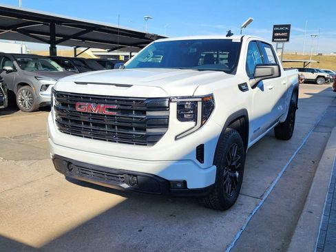 New 2026 GMC Sierra 1500 Elevation image 8