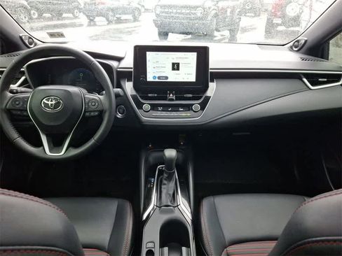 Used 2024 Toyota Corolla XSE image 10