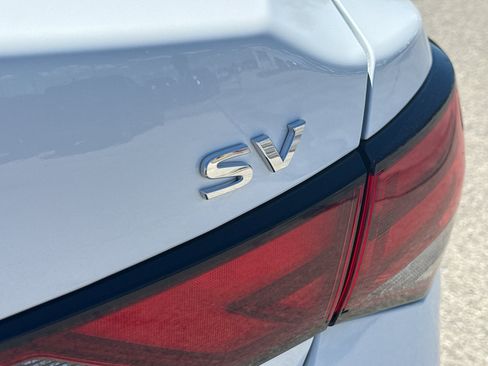 Certified 2024 Nissan Sentra SV w/ All-Weather Package FWD image 8