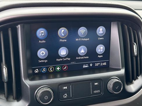 Used 2022 GMC Canyon AT4 image 18