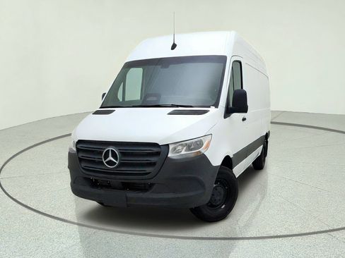 New 2025 Mercedes-Benz Sprinter 2500 image 2