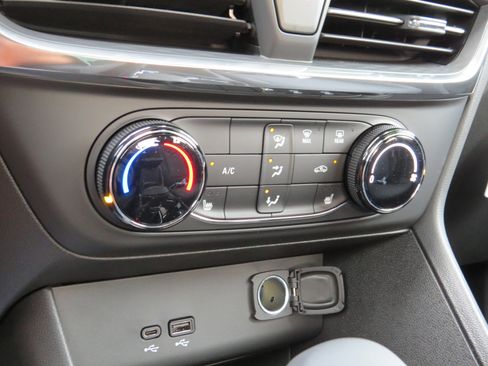 New 2026 Buick Encore GX Preferred w/ Comfort Package image 25