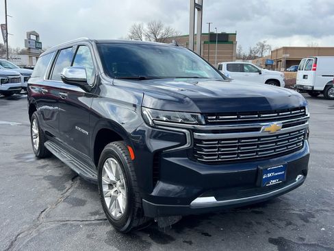 Used 2023 Chevrolet Suburban Premier AWD/4WD image 5