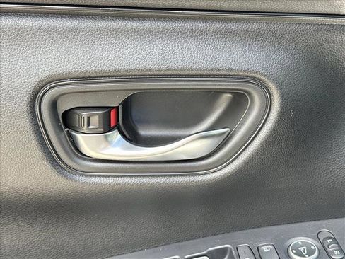 Used 2024 Honda HR-V Sport image 19